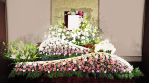 家族葬プラン　祭壇例